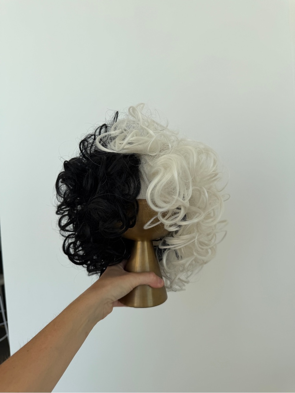 Cruella Deville Wig Halloween